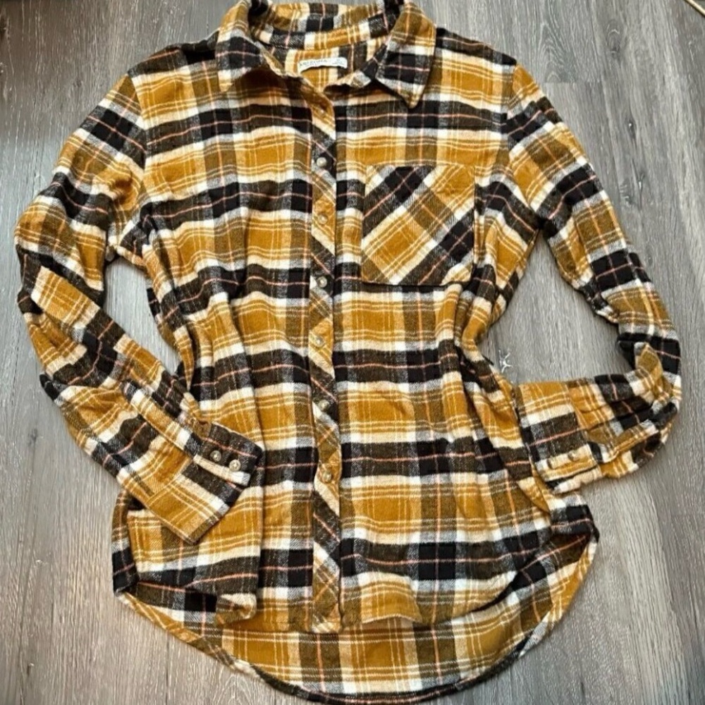 EUC-Arizona Jeans co, Brown/Tan Plaid Button-Down flannel Shirt
Excellent Cond!
